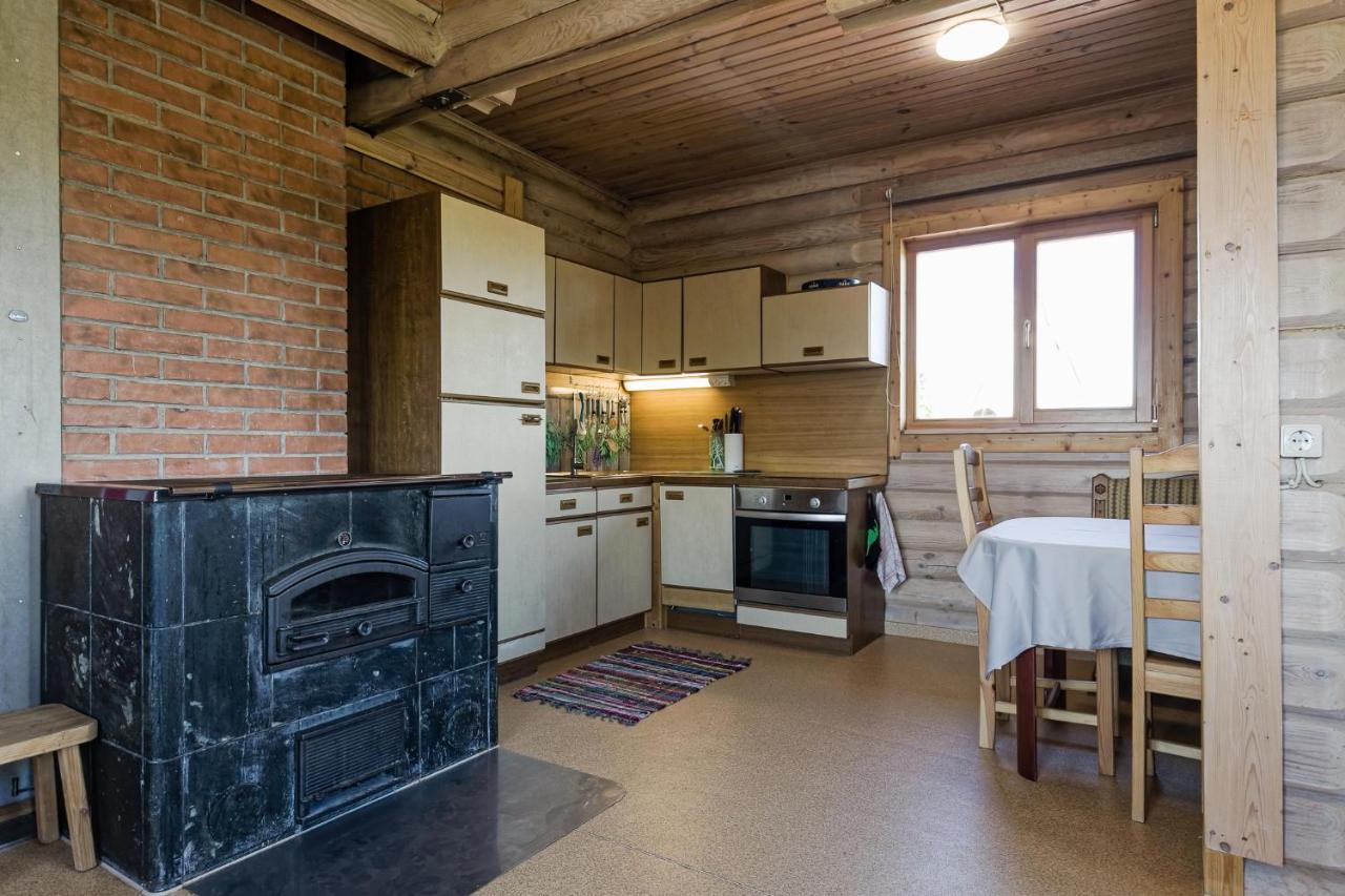 Kajamaa Holiday Home Saku Exterior photo